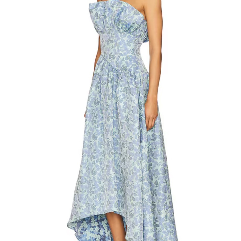 Elliatt Strapless Blue Floral Dress